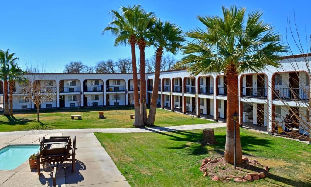 Hotel Hacienda Nuevo Casas Grandes Buitenkant foto